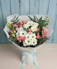 Букет цветов из:  Розы, Лизиантусы и Хризантемы в Полтавке