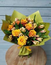 Букет цветов из:  Альстромерии и Розы в Полтавке
