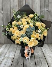 Букет цветов из:  Розы и Лизиантусы #REPLACE_PRED# Полтавке
