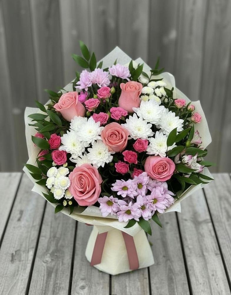 Букет цветов из: Альстромерии, Гвоздики, Розы и Хризантемы в Полтавке