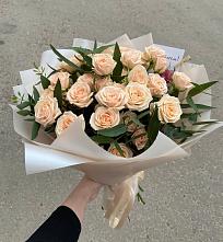 Букет Кремовые розы Латте в Полтавке