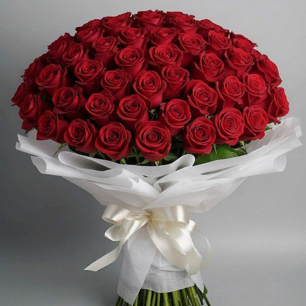 Букет 101 Красная роза Блэк Мэджик в Полтавке
