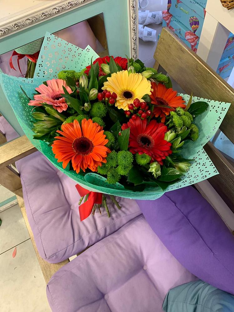 Букет цветов из: Герберы, Хризантемы и Альстромерии в Полтавке