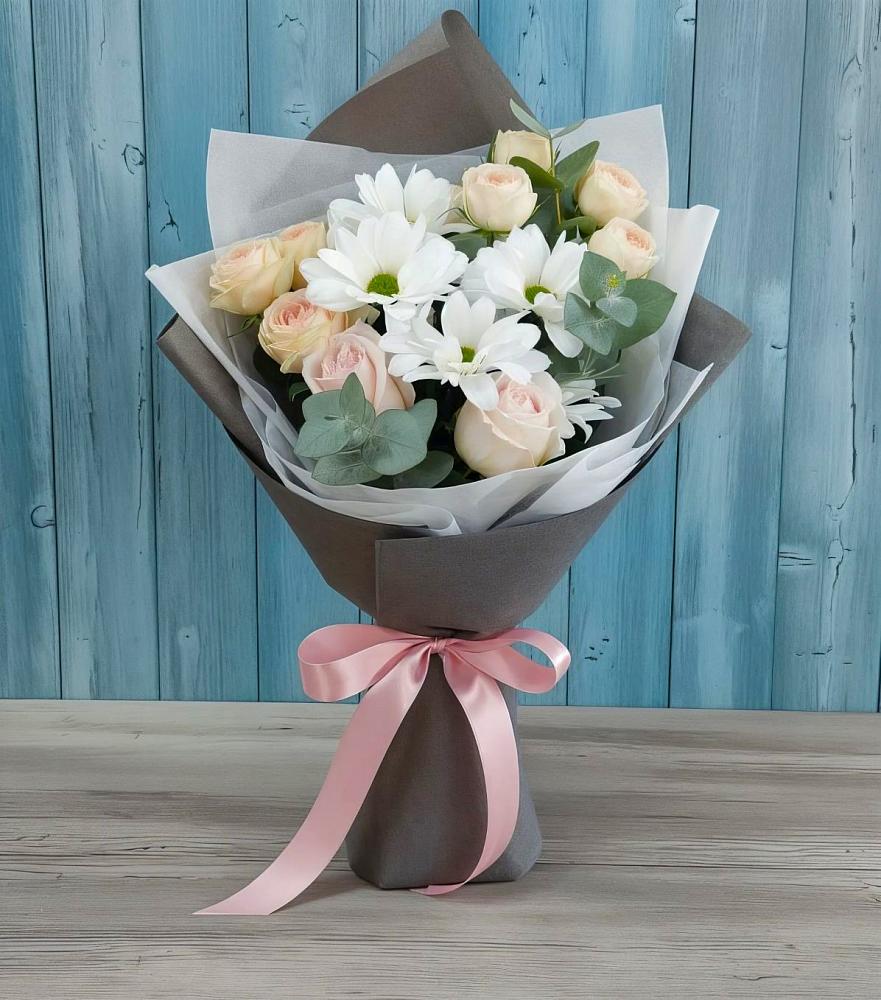 Букет цветов из: Хризантемы и Розы в Полтавке