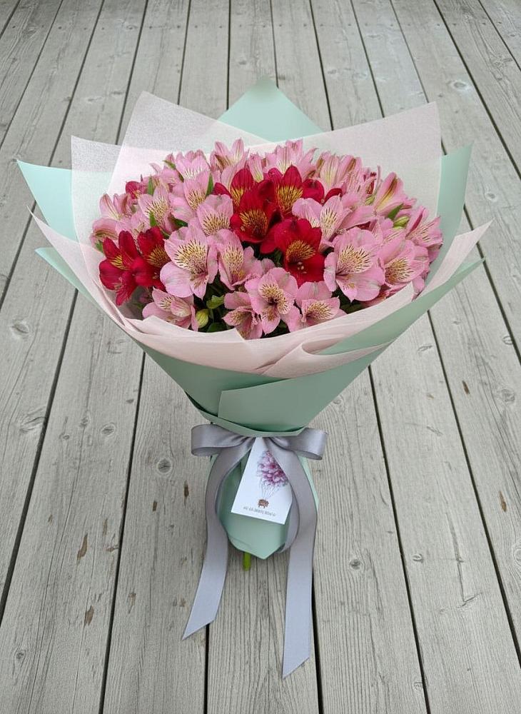 Букет цветов из: Альстромерии в Полтавке