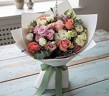 Букет цветов из:  Розы, Лизиантусы и Гвоздики #REPLACE_PRED# Полтавке