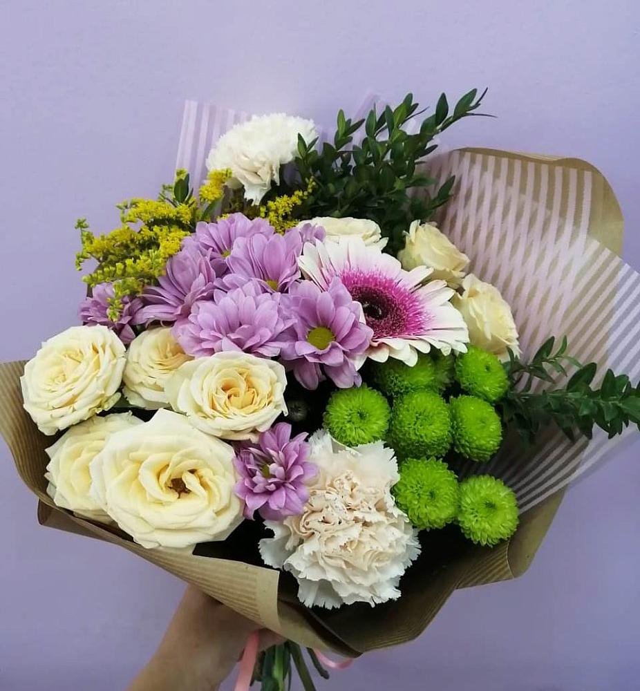 Букет цветов из: Хризантемы, Розы, Гвоздики и Герберы в Полтавке